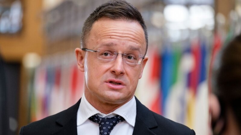 Macarıstan XİN rəhbəri: Ukrayna Avropa İttifaqına üzv olmayacaq