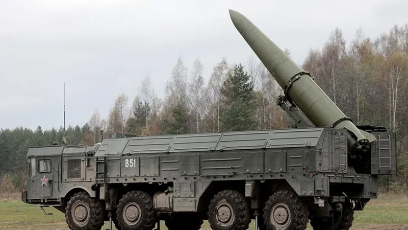 Rusiya Ukraynaya "İsgəndər-M" raketi və 111 PUA ilə zərbə endirdi