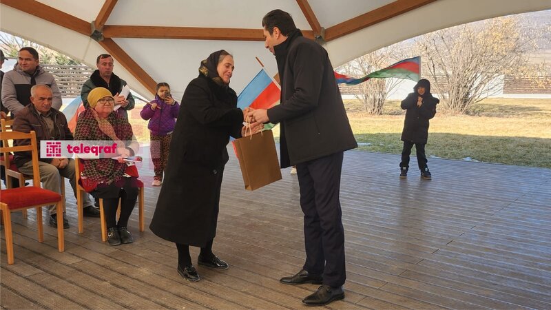 Böyük Qayıdış: Xankəndi, Xocalı və Ağdərəyə çatan ailələrə mənzillərin açarları təqdim edilib -
