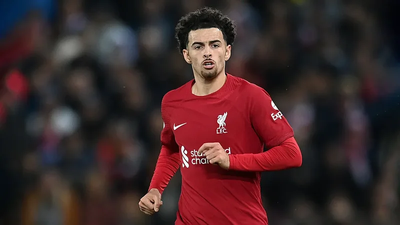 “Liverpul”un futbolçusu “İnter”ə keçə bilər