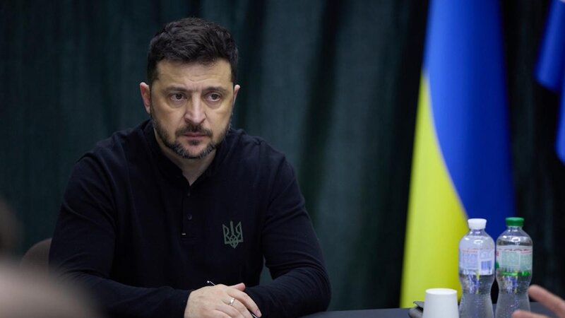 Zelenski: Putinlə görüşmədən ərazi məsələləri həll edilə bilməz