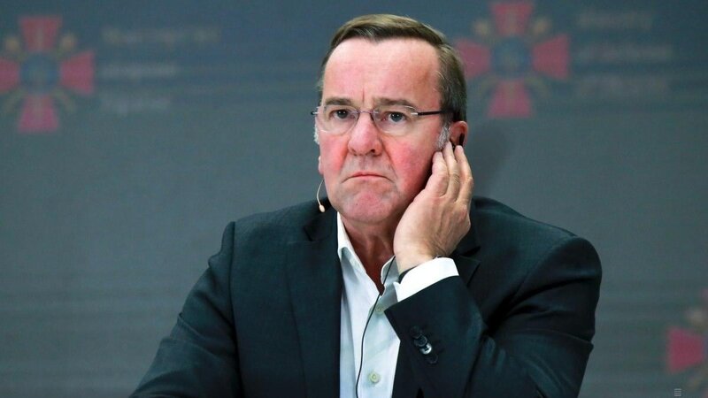 Almaniyanın müdafiə naziri: