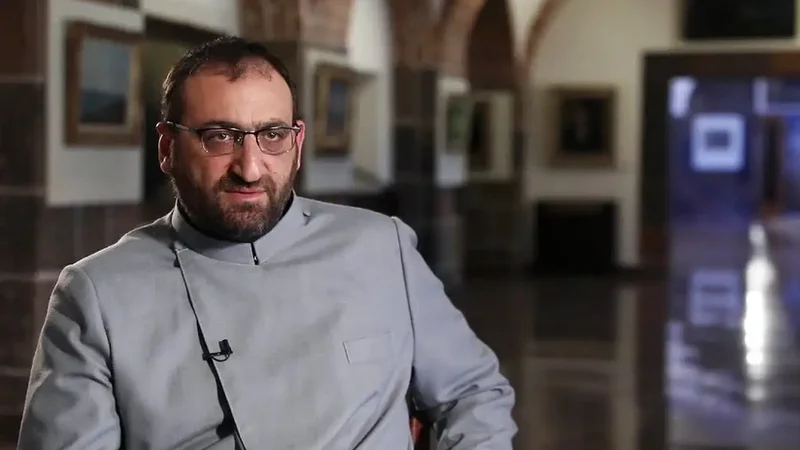 Erməni arxiyepiskopun həbs müddəti iki ay uzadıldı