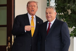 Tramp seçkilərdə Orbanı dəstəklədiyini bildirdi