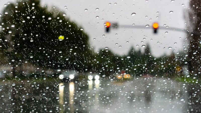 Sabah yağış yağacaq, duman olacaq