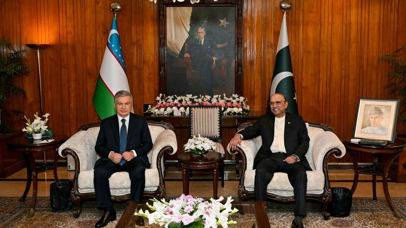 Özbəkistan Prezidenti İslamabadda Asif Əli Zərdari ilə görüşdü