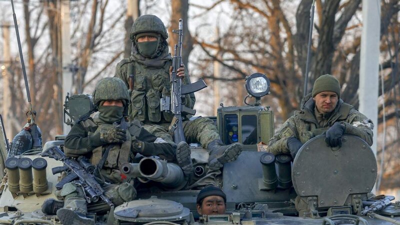 Rusiya ordusu Donetsk vilayətində mövqelərini genişləndirir