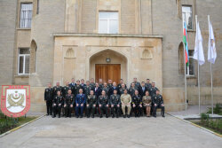 FHN-in nümayəndəsi "Strateji araşdırmalar və dövlət müdafiəsi idarəetmə akademik kursu"nda iştirak etdi
