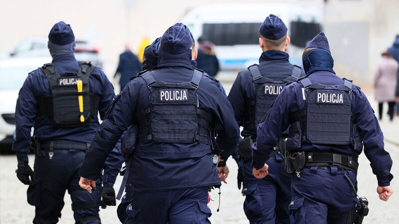 Polşada iki ukraynalı qadın döyüldü