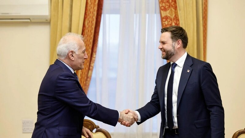 Ermənistan Prezidenti İrəvanda Cey Di Vensi qəbul edib