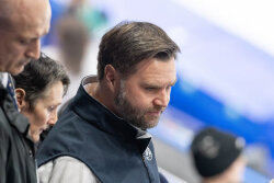 Vens niyə İran məsələsində kənarda qalıb?