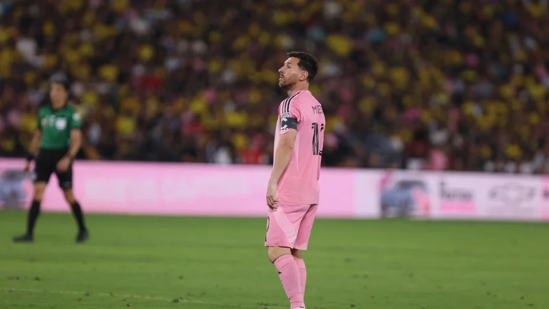 Messi “Barselona” ilə oyunda zədələndi, “İnter Mayami” matçı təxirə saldı