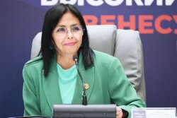 Delsi Rodrigez Venesuela gənclərini sülh və demokratiya uğrunda mübarizəyə çağırıb