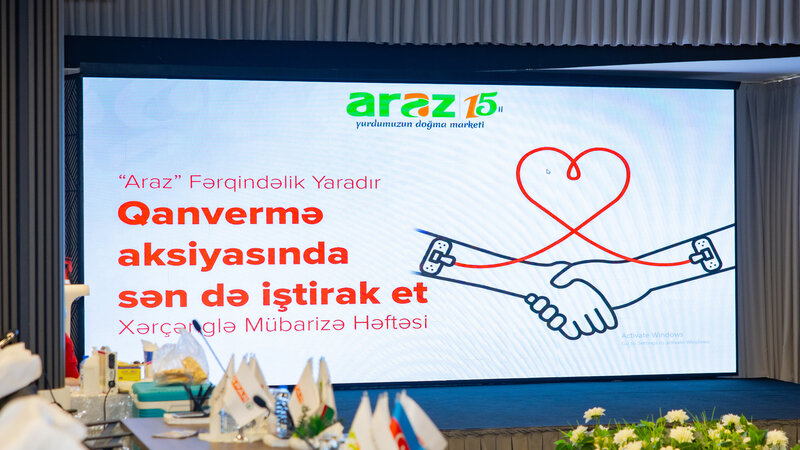 “Araz” supermarketlər şəbəkəsi “Xərçənglə Mübarizə Həftəsi” keçirib