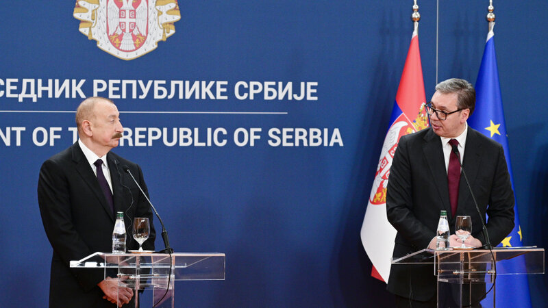 Vuçiç: Mən əziz dostum İlham Əliyevdən çox şeyi öyrənirəm