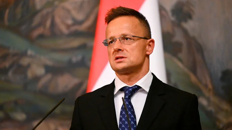 Budapeşt Ukraynanı neft axınını dayandırmaqda ittiham edir