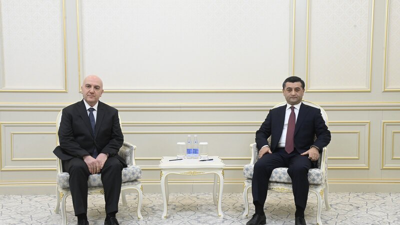 Özbəkistan xarici işlər naziri Köçəryanın etimadnaməsini qəbul etdi