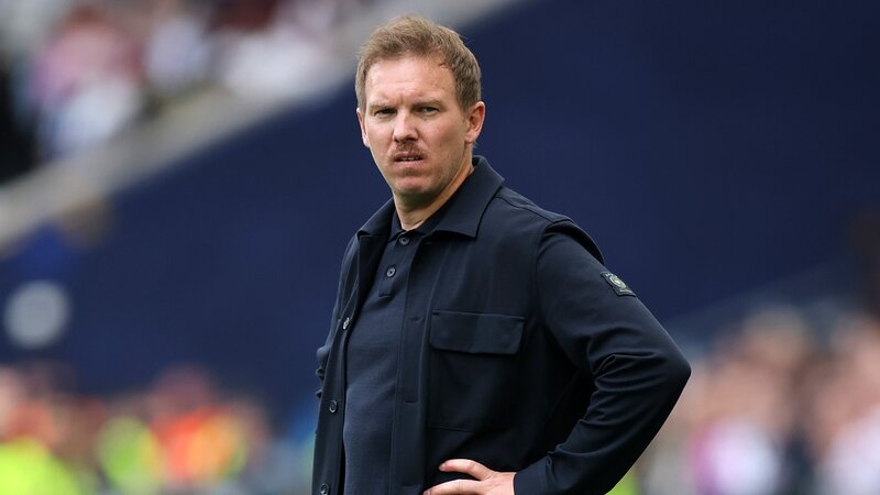 Premyer Liqa klubu Almaniya millisinin baş məşqçisi ilə danışıqlara başladı