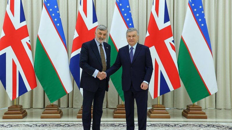 Özbəkistan Prezidenti Britaniyanın Mərkəzi Asiya və Azərbaycan üzrə nümayəndəsi ilə görüşdü
