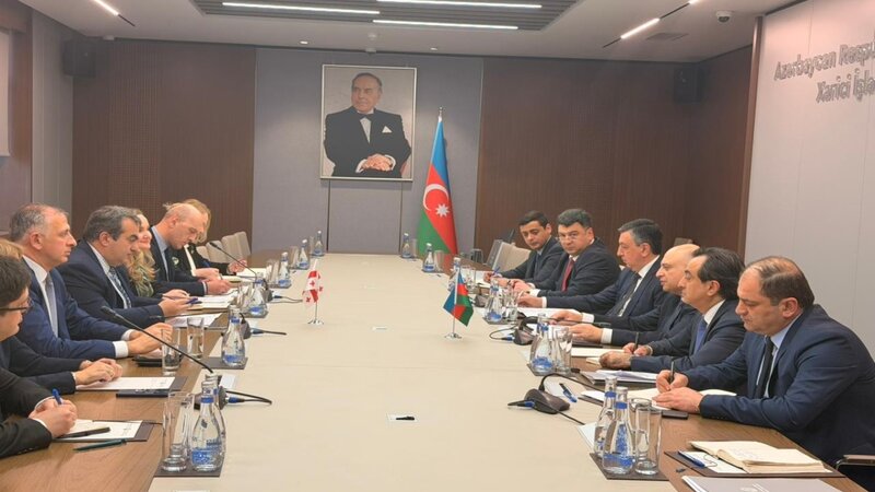 Azərbaycan və Gürcüstan arasında siyasi məsləhətləşmələr keçirildi