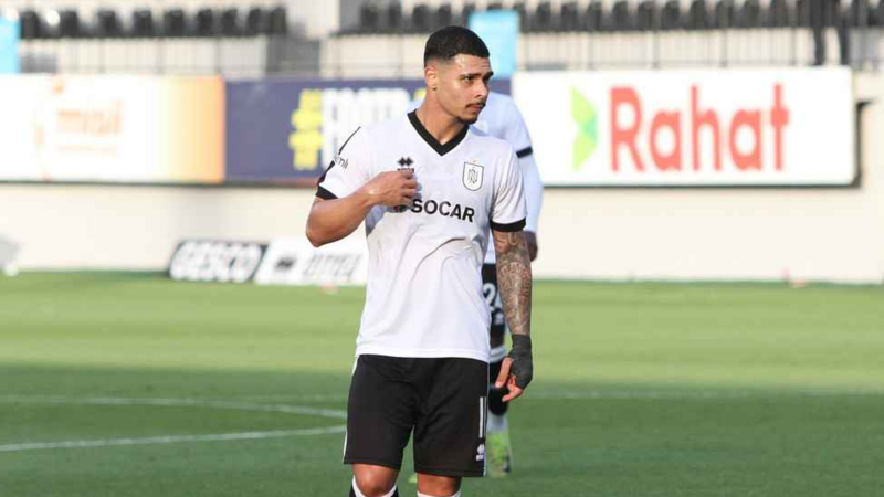 "Neftçi"nin sabiq futbolçusu Özbəkistan klubuna keçdi