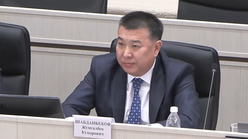 Jumqalbek Şabdanbekov Qırğızıstan Milli Təhlükəsizlik Komitəsinin sədri təyin edilib