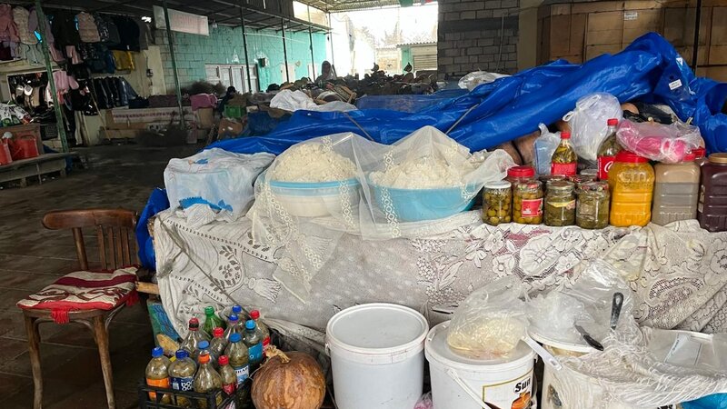 Bu bazarda süd məhsullarının satışı dayandırıldı -