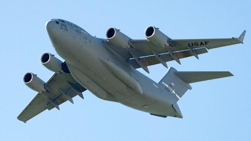 ABŞ son üç gündə Yaxın Şərqə 68 hərbi təyyarə göndərdib