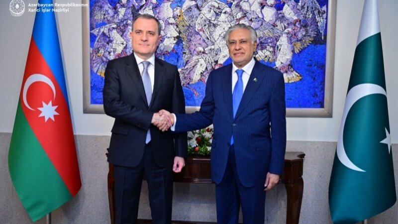 Azərbaycan və Pakistan XİN başçıları regional və beynəlxalq prosesləri müzakirə ediblər