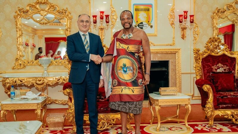 Azərbaycan səfiri Esvatini Kralı ilə görüşdü -