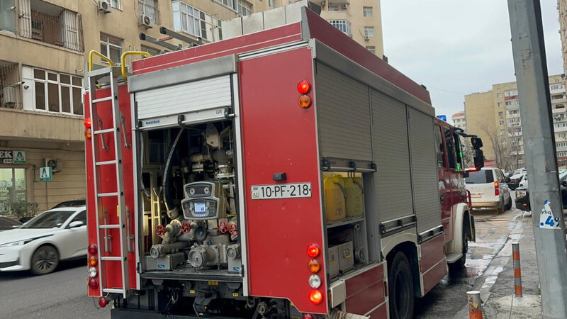 Paytaxtda yerləşən mağazada baş vermiş yanğın söndürülüb