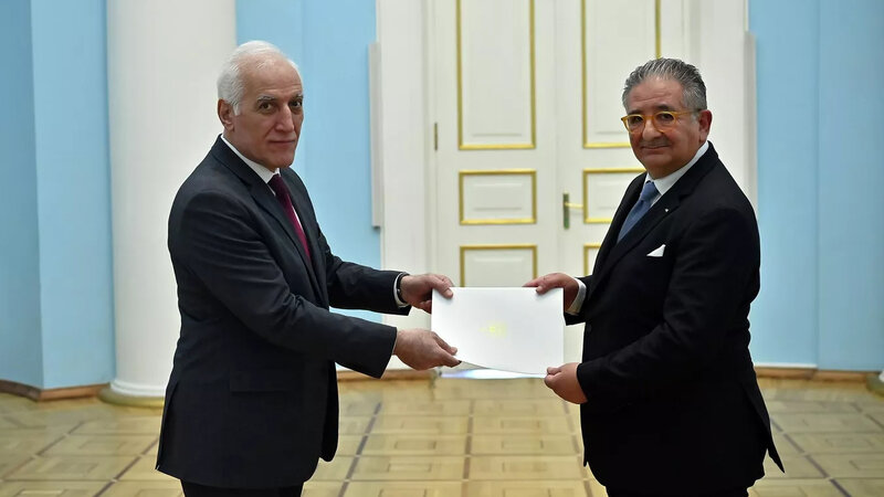 Fələstinin ilk səfiri Ermənistanda fəaliyyətə başlayıb