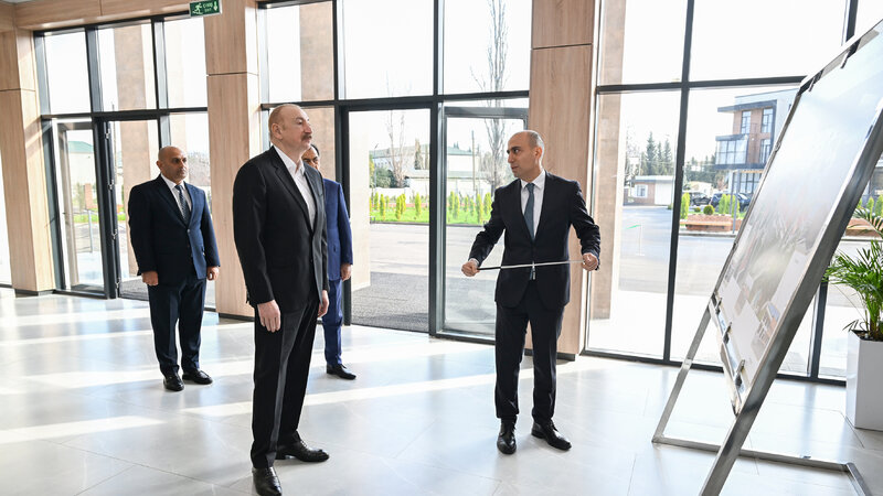 İlham Əliyev Lənkəran Dövlət Peşə Təhsil Mərkəzinin açılışında iştirak etdi