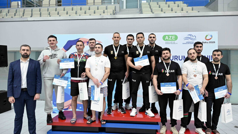 FHN-in əməkdaşları üzgüçülük yarışında yüksək nəticələr əldə etdi