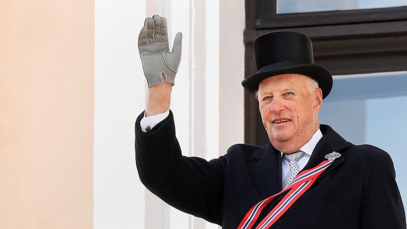 Norveç kralı İspaniyada infeksiya səbəbindən xəstəxanaya yerləşdirilib