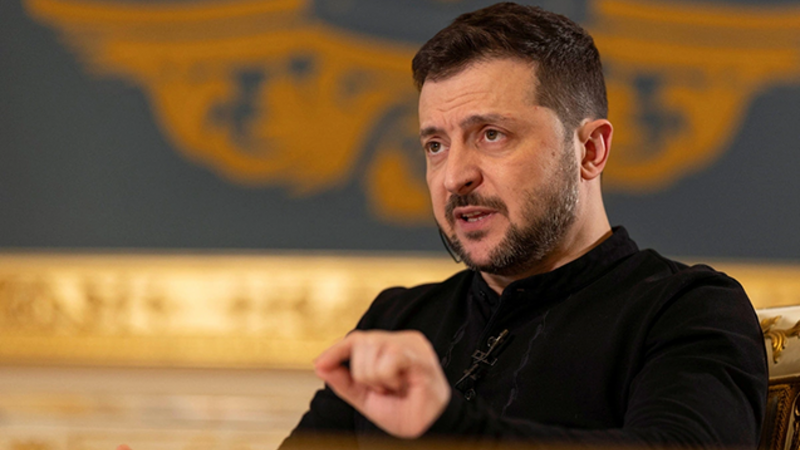 KİV: Zelenski Trampa ilin sonunadək sülhə ümid etdiyini deyib