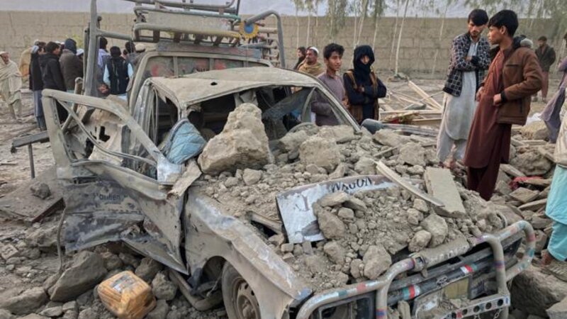 Pakistan Əfqanıstanın Nəngərhar vilayətinə zərbə endirib