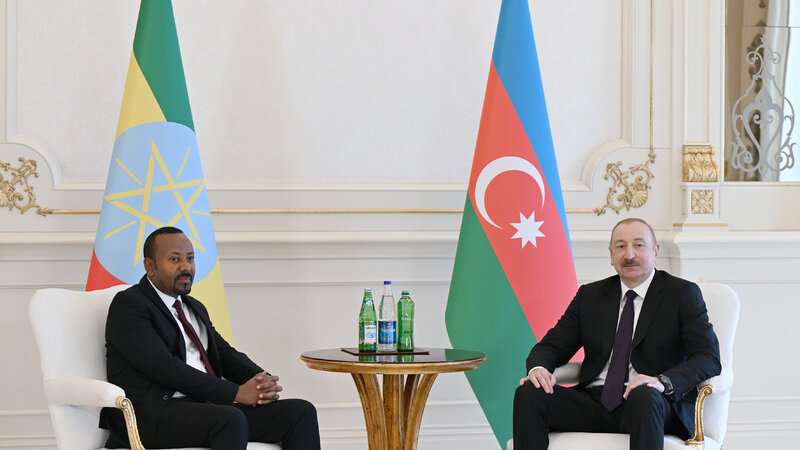 İlham Əliyevin Efiopiyanın Baş naziri ilə təkbətək görüşü olub