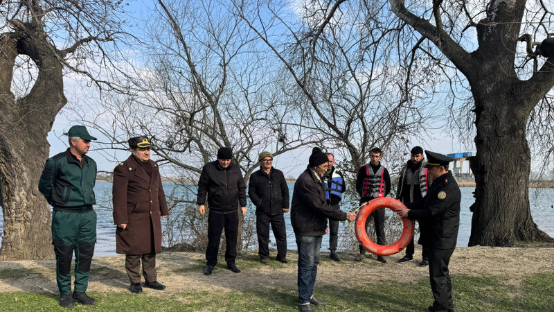 Kiçikhəcmli gəmi istifadəçiləri üçün silsilə maarifləndirmə tədbirləri keçirildi -