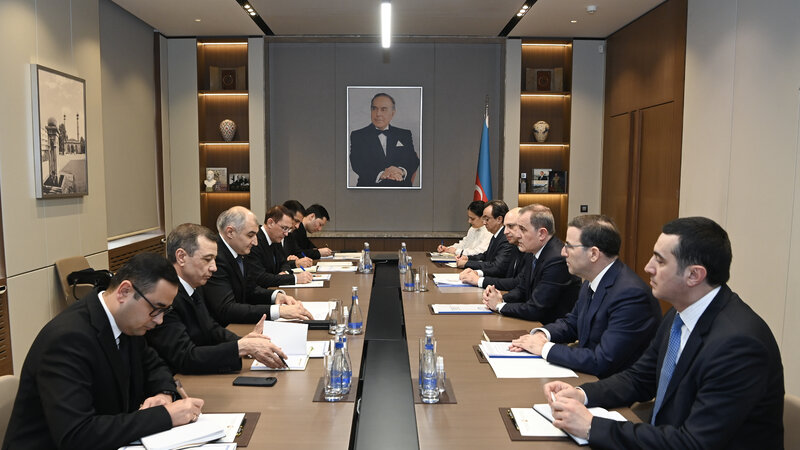 Ceyhun Bayramov Türkmənistanın xarici işlər nazirinin müavini ilə görüşüb