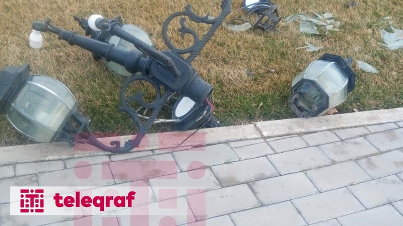 Gəncədə külək bəzi fəsadlar törədib, işıqlandırma sistemləri aşıb -