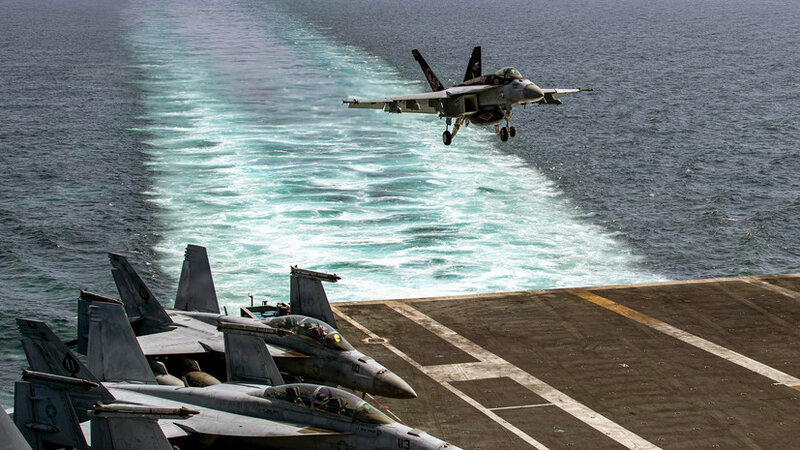 İran Bəhreyndəki ABŞ Hərbi Dəniz Qüvvələri bazasına zərbə endirib