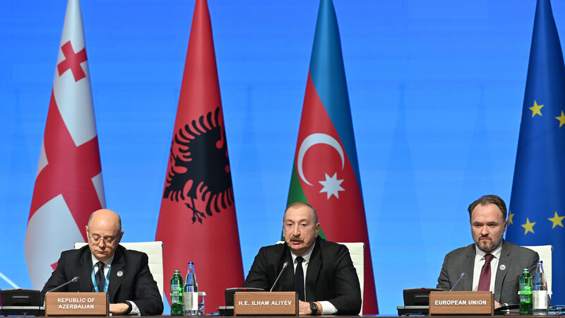 İlham Əliyev: "Azəri-Çıraq-Günəşli” yatağının dərin laylarından hasilat bu il başlayacaq