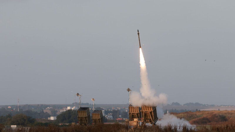 İran müharibədə: İsfahan və Şirazda silsilə partlayışlar oldu -