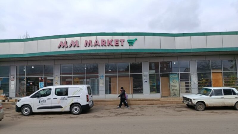 Cəlilabadda bu marketdə istehlaka yararsız məhsullar aşkarlanıb