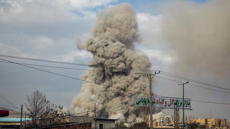 Yaxın Şərqdə müharibə: Suriya ilə Livan arasındakı sərhəd-keçid məntəqəsi bağlandı -