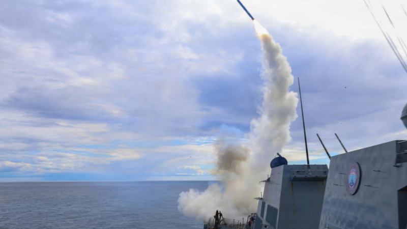 İranda son durum: ABŞ ölkənin daha dərin hissələrinə zərbə endirməyə başladı -