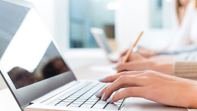 Universitetlərə sənəd qəbulunun vaxtı uzadıldı