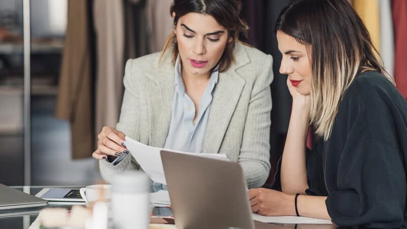 Azərbaycanda fərdi qadın sahibkarların sayı 28%-dən çox artıb