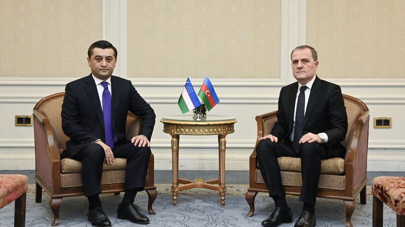 XİN rəhbərləri Yaxın Şərqdəki hərbi eskalasiya ilə bağlı fikir mübadiləsi aparıblar